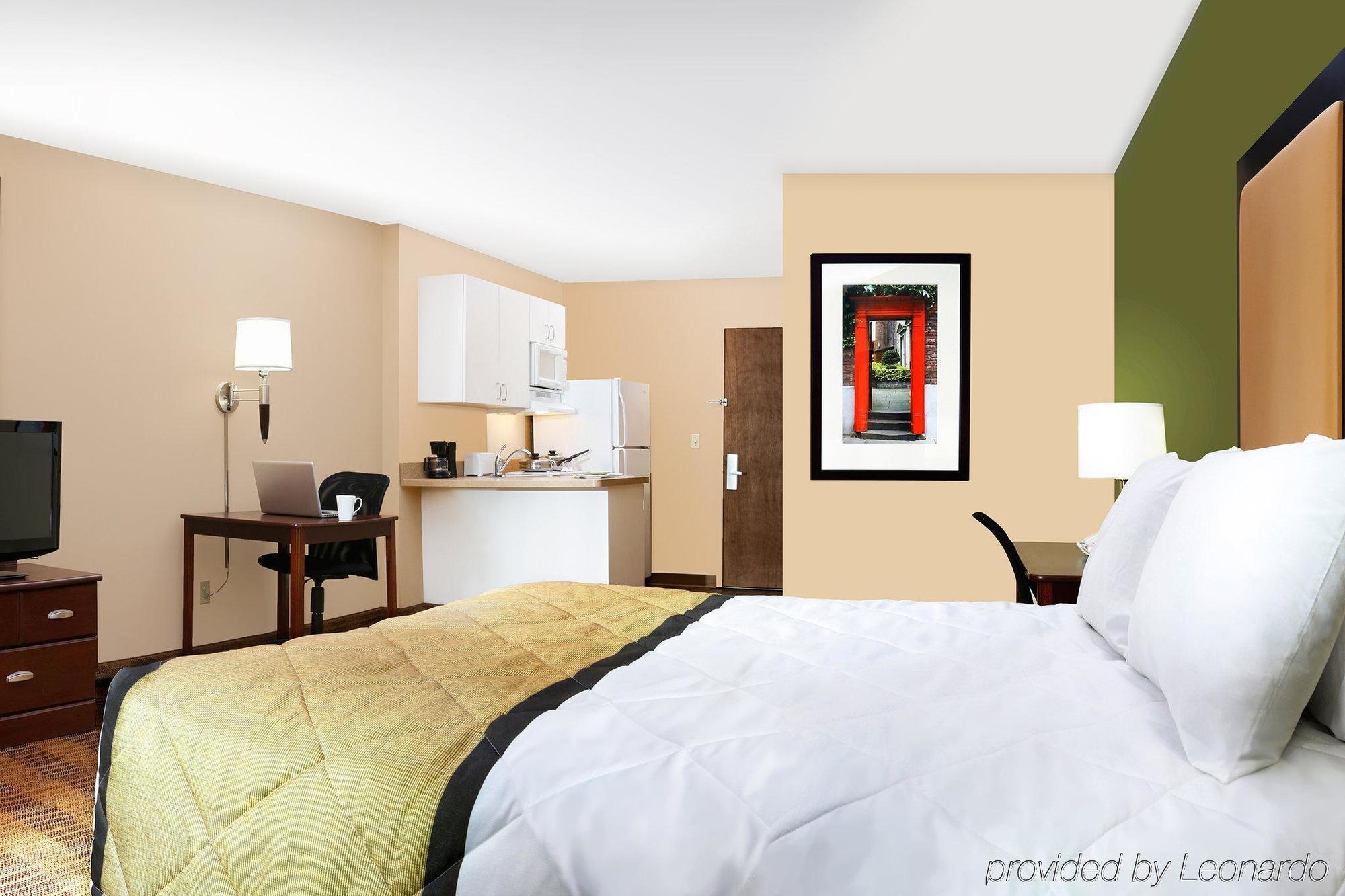 Extended America - - Airport - Tinicum Blvd Hotel 2*